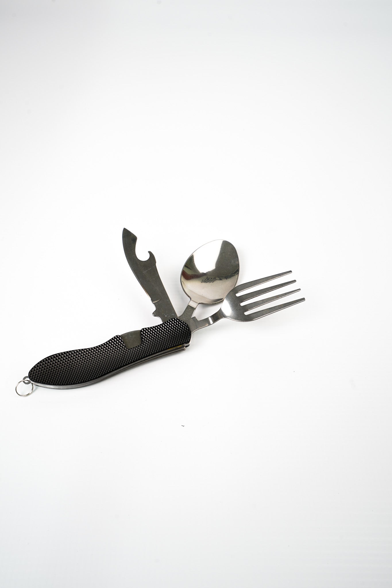 Vikbara bestick, smart och platsbesparande matredskap för äventyr och vardag